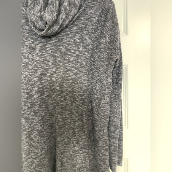 Lush Marled Turtleneck Tunic Sweater - Picture 2 of 4